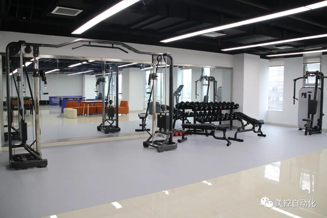 萬(wàn)萬(wàn)沒(méi)想到，美控的健身房令人大開(kāi)眼界！